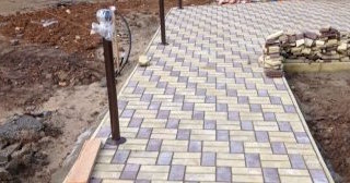Укладка тротуарной плитки под ключ в Чайковском в октябре